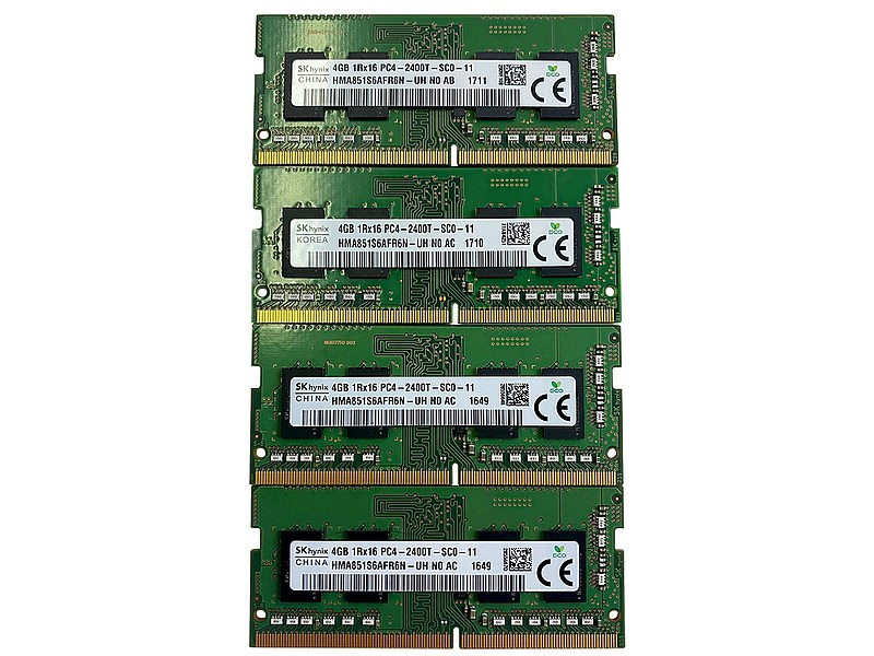Pamięć RAM DDR4 SODIMM 4GB SK Hynix HMA851S6AFR6N-UH zestaw