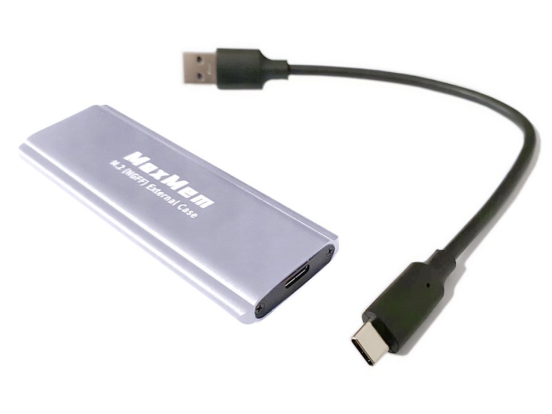 MaxMem SSD M.2 USB-C Silver złącze