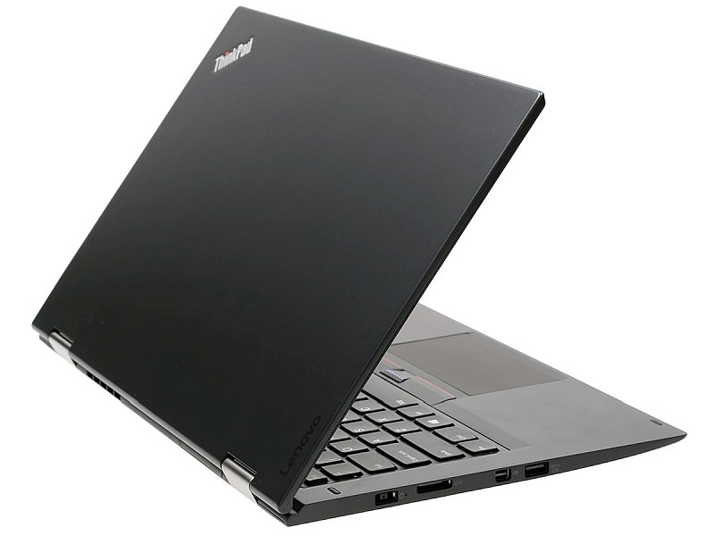Lenovo ThinkPad X1 Yoga Gen.1 tył